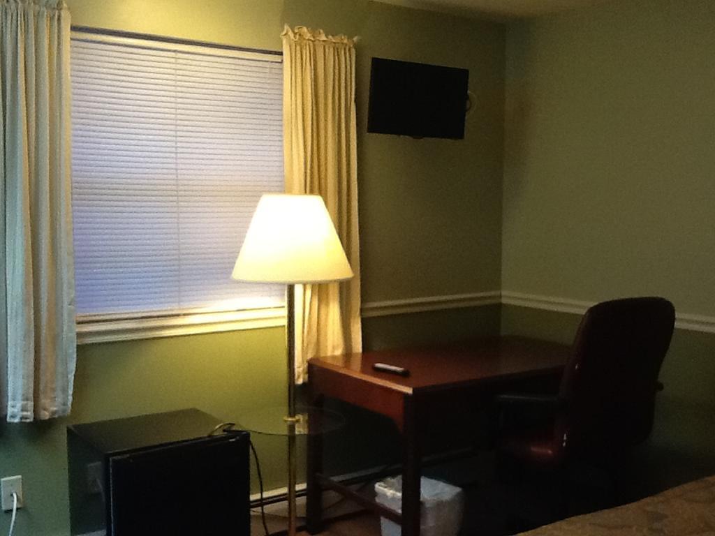 Brookside House Hotell Quincy Eksteriør bilde